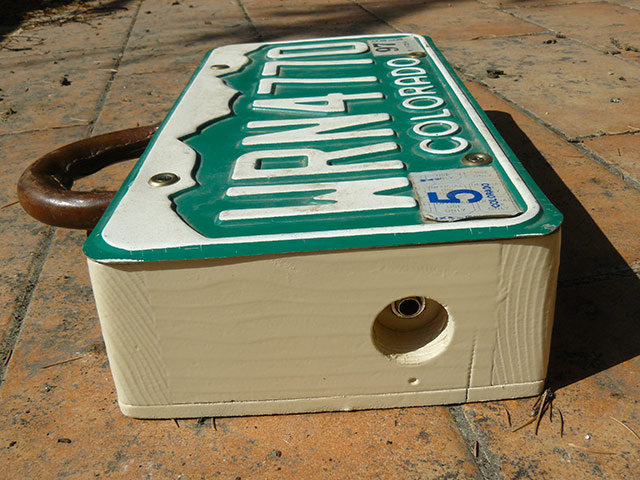 Foot stomp box